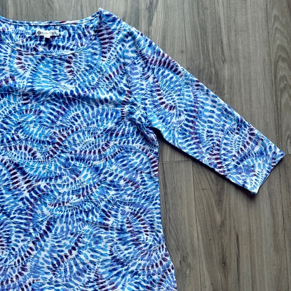Women’s Jackquard ¾ Sleeve Blouse Blue Pattern Size Small - Picture 2 of 9